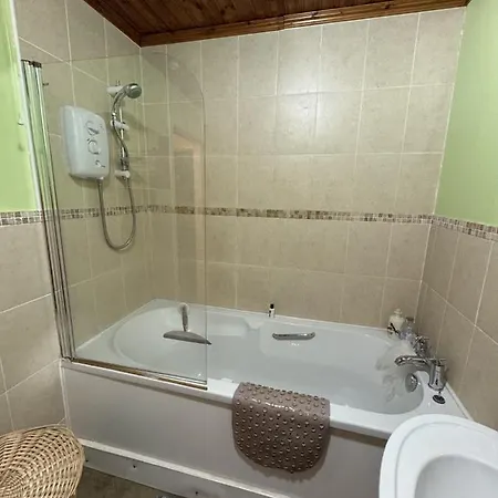 Private Room In Causeway Coast And Glens Ballycastle Exterior photo